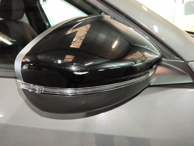 Peugeot 208 Allure 1.2L 100 hp (S&S) 