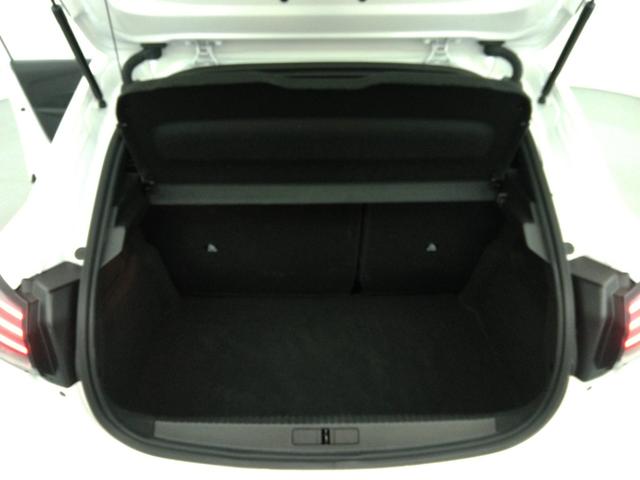 Peugeot 208 Allure 1.2L 100 hp S&S (gasoline) 