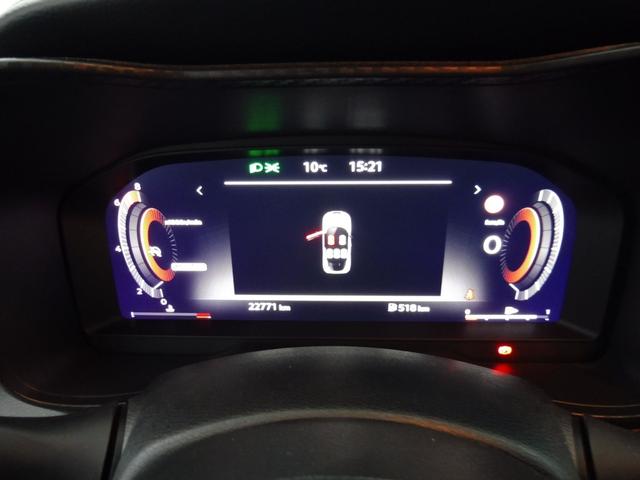 Nissan Juke N-Connecta 1.0L DIG-T (114 hp) 