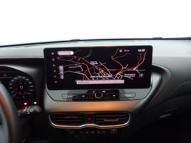 Nissan Juke N-Connecta 1.0L DIG-T 114 hp (turbo gasoline) 