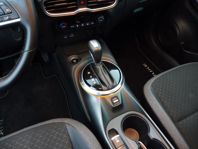 Nissan Juke N-Connecta 1.0L DIG-T (114 hp) 