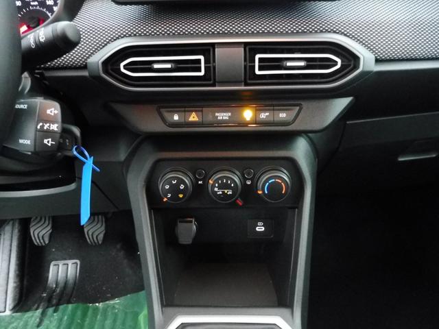 Dacia Jogger Expression (7 seats) 1.0L ECO-G (LPG) 100 hp 