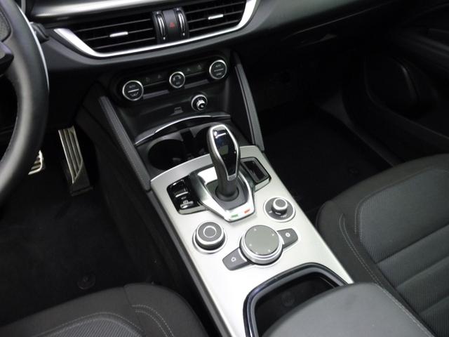 Alfa Romeo Stelvio Sprint 2.2L Diesel 160 hp 