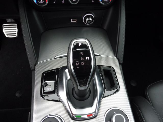 Alfa Romeo Stelvio Sprint 2.2L Diesel 160 hp 