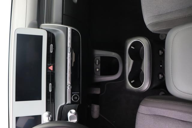 Hyundai IONIQ 5 Core 58 kWh 166 hp 