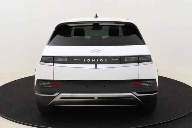Hyundai IONIQ 5 Core 58 kWh 166 hp 