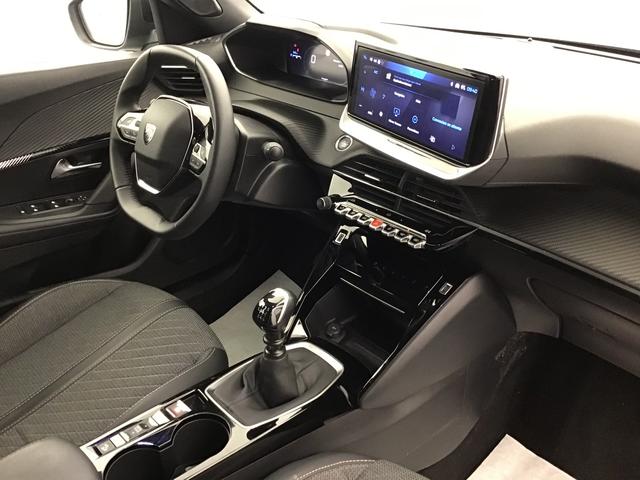 Peugeot 2008 Allure 1.2 Gasoline 102hp 