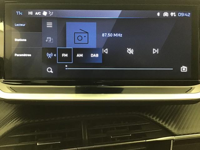 Peugeot 2008 Allure 1.2 Gasoline 102hp 