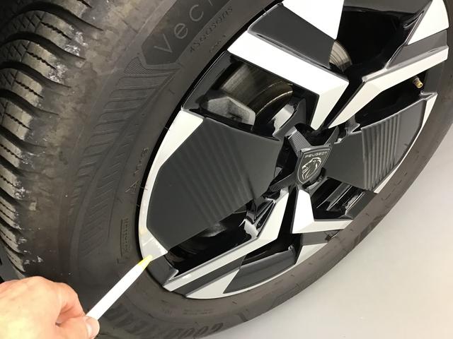 Peugeot 2008 Allure 1.2 Gasoline 102hp 