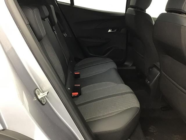 Peugeot 2008 Allure 1.2 Gasoline 102hp 