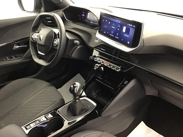 Peugeot 2008 Allure 1.2 Gasoline 102hp 