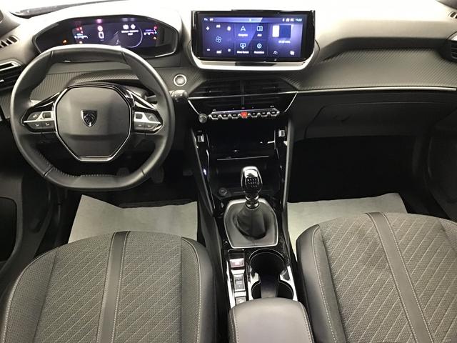 Peugeot 2008 Allure 1.2 Gasoline 102hp 