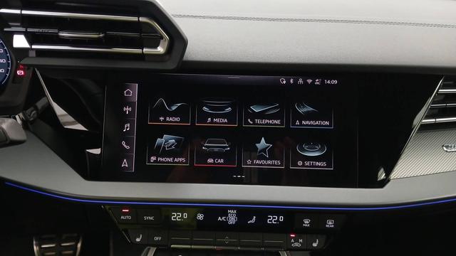 Audi A3 Sportback S line 2.0L TDI 150 hp tronic (7-speed) 