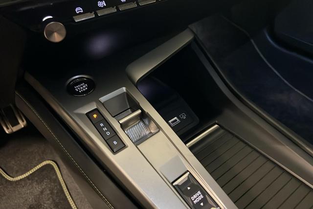 Peugeot 408 PHEV 225 e-EAT8 GT 