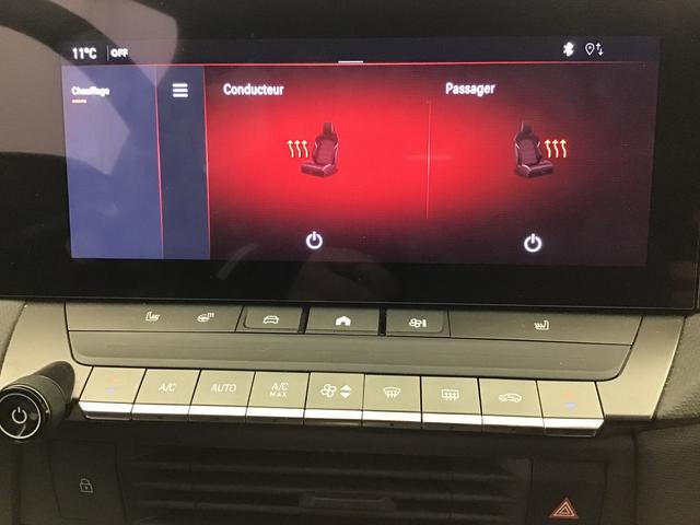 Opel Astra GS 1.2 GASOLINE 130hp 