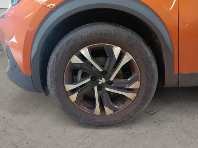 Peugeot 2008 GT 1.2L PureTech 130 S&S (3-cylinder) - 6-speed manual 