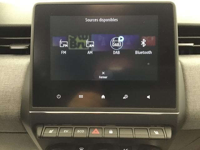 Renault Clio Evolution 1.6 Hybrid Electric/Gasoline 147hp 