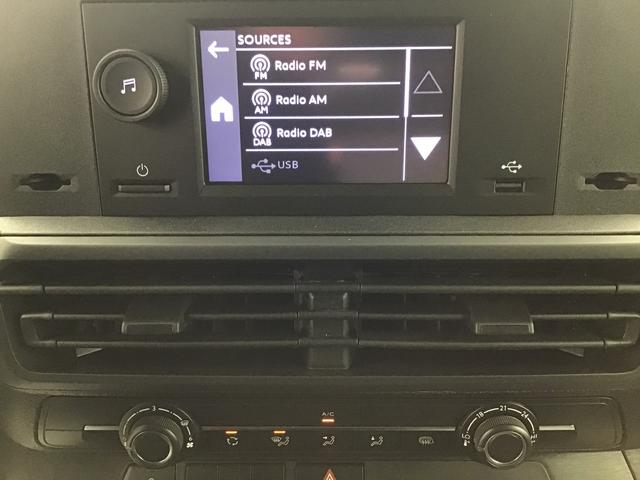 Opel Vivaro Kombi VAN 2.0 DIESEL 147hp 