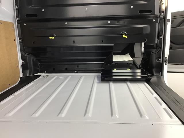 Opel Vivaro Kombi VAN 2.0 DIESEL 147hp 