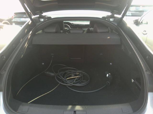 Peugeot 508 Allure Plug-in Hybrid 225 (1.6L) e-EAT8 