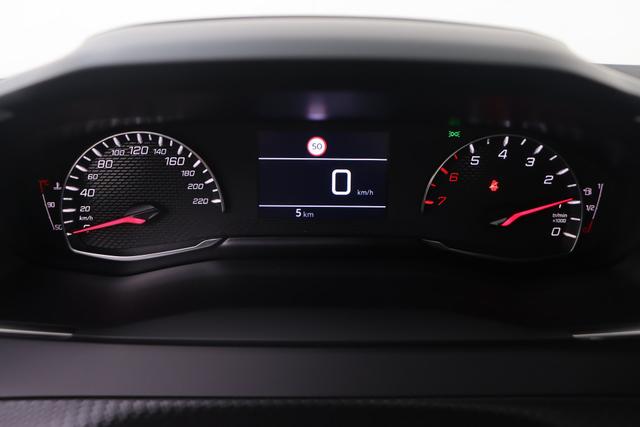 Peugeot 2008 Style 1.2 Turbo 100 hp Man. 6 