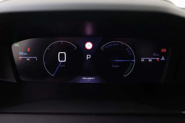 Peugeot 2008 Allure Hybrid 145 hp e-DSC6 