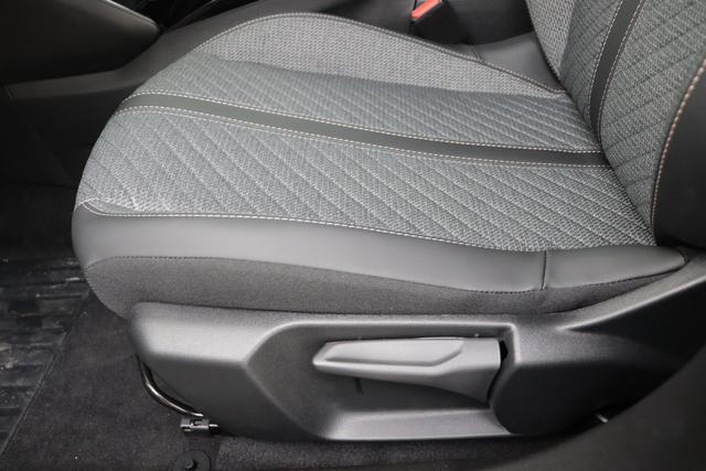 Peugeot 2008 Allure 1.2 Turbo 100 hp Man. 6 