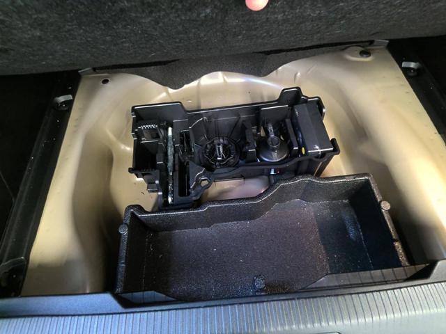 Peugeot 2008 Style 1.2L (1199cc) 100hp S&S (manual 6-speed) 