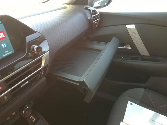 Citro&euml;n C4 Max 1.2L PureTech 130 (EAT8) 