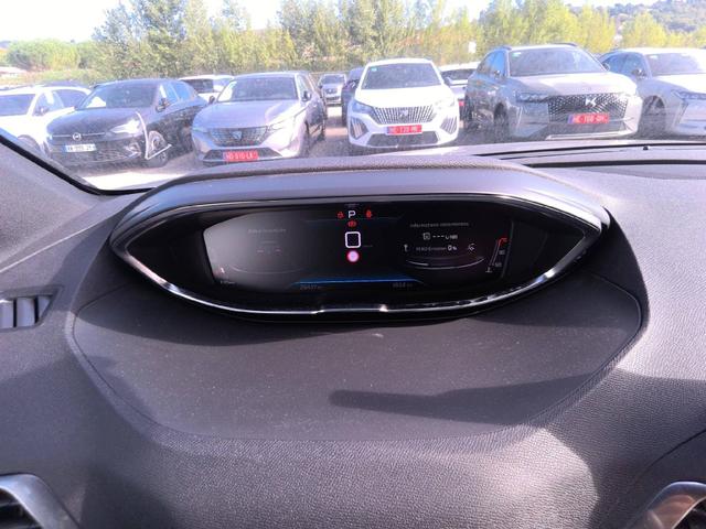 Peugeot 5008 Allure Pack 1.2L Hybrid (136 hp) e-DCS6 