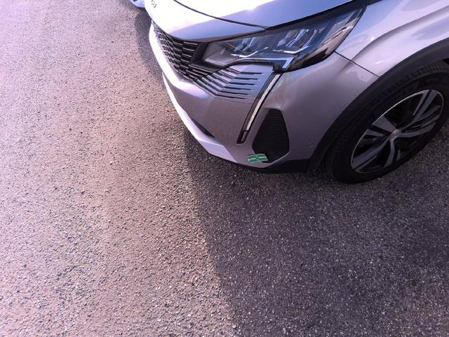Peugeot 5008 Allure Pack 1.2L Hybrid (136 hp) e-DCS6 