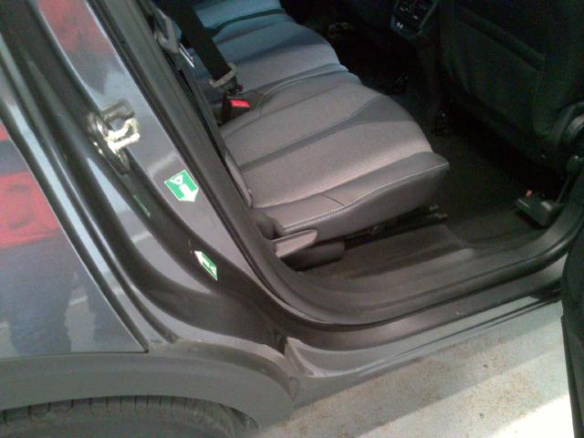 Peugeot 5008 Allure Pack Hybrid 136 (e-DCS6) 