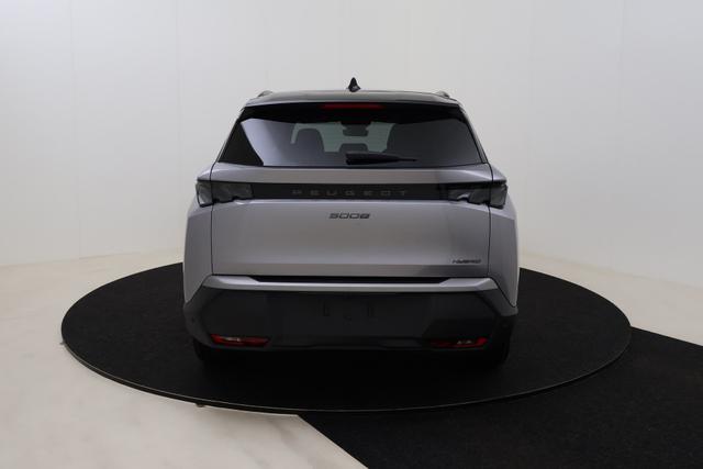 Peugeot 5008 GT Hybrid 145 e-DSC6 