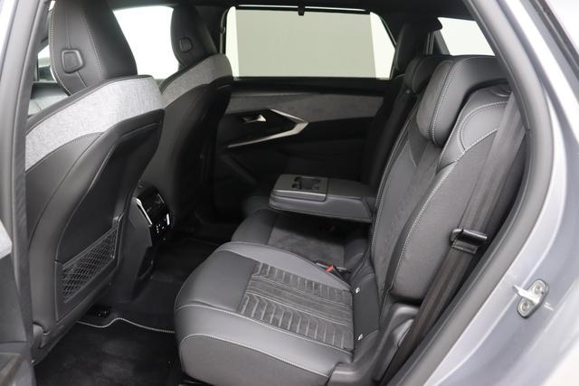 Peugeot 5008 GT Hybrid 145 e-DSC6 