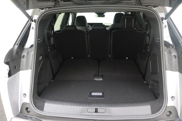 Peugeot 5008 GT Hybrid 145 e-DSC6 