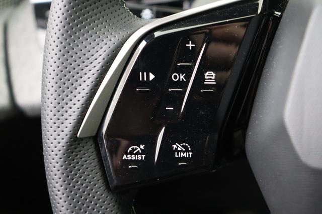 Peugeot 5008 GT Hybrid 145 e-DSC6 