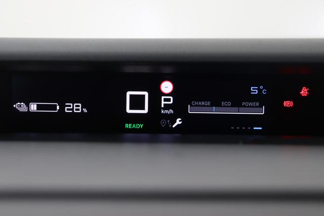 Citro&euml;n &euml;-C3 E-C3 MAX Electric 113 hp 