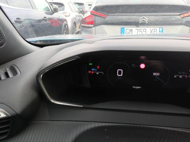 Peugeot 2008 Allure 1.2L 3-cylinder Gasoline 100hp S&S (6-speed manual) 