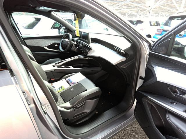 Peugeot 3008 Allure NOUVEAU Hybrid 145 e-DCS6 