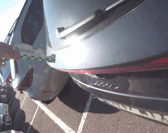 Seat Leon Style 1.5 Micro hybride Essence/Electrique 116hp 