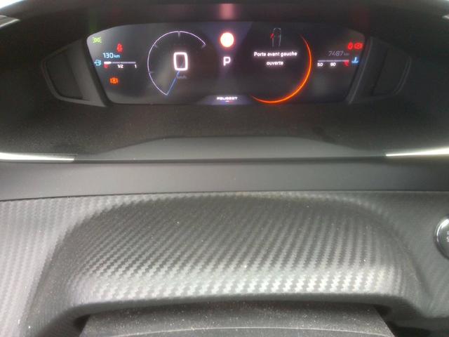 Peugeot 2008 Allure Hybrid 145 (1.2L) e-DCS6 