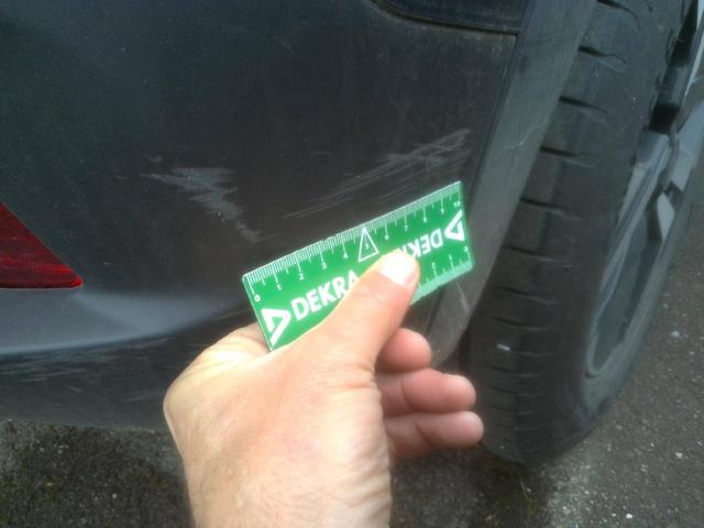 Peugeot 2008 Allure Hybrid 145 (1.2L) e-DCS6 