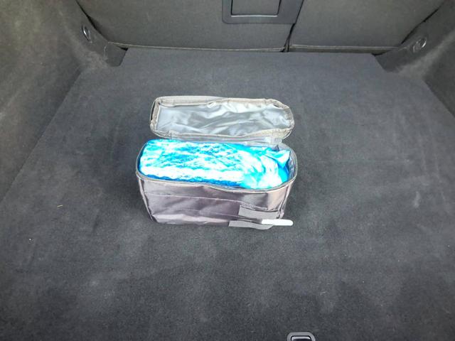 Peugeot 408 Allure 1.2L Hybrid 136 (e-DCS6) 