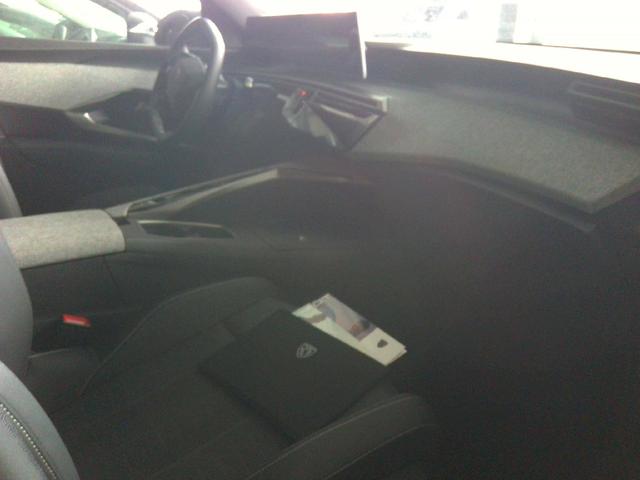 Peugeot 3008 GT Hybrid 145 e-DCS6 (1.2L 3-cylinder mild-hybrid gasoline) 