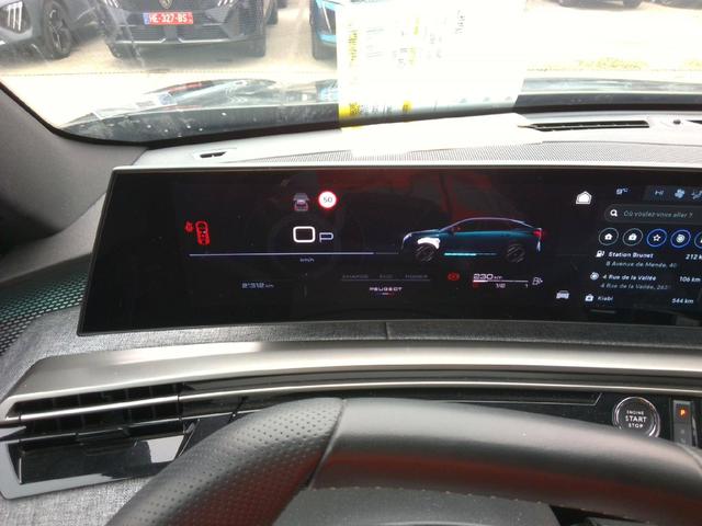 Peugeot 3008 GT Hybrid 145 (e-DCS6) 1.2L 3-cyl 