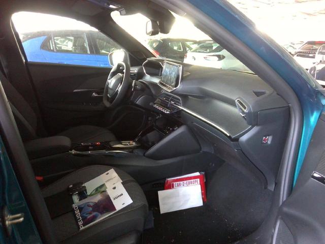 Peugeot 2008 Allure Hybrid 145 e-DCS6 