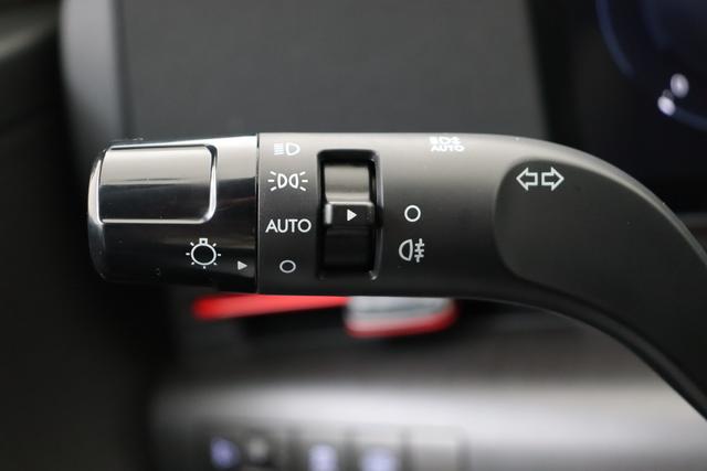 Hyundai KONA Feel N-Line 1.6 Gdi HEV 138 hp 6DCT 