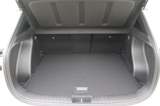 Hyundai KONA Feel N-Line 1.6 Gdi HEV 138 hp 6DCT 