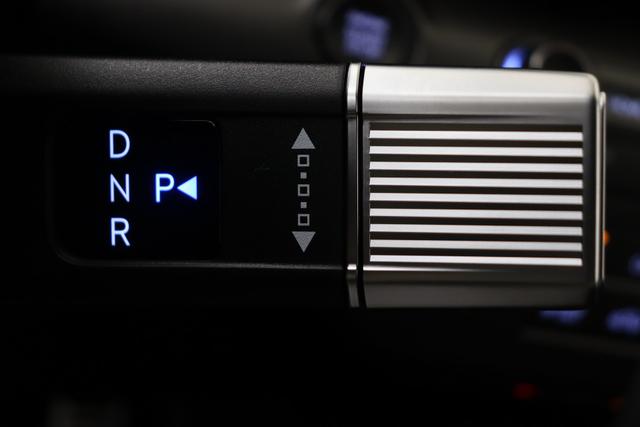 Hyundai KONA Feel N-Line 1.6 Gdi HEV 138 hp 6DCT 