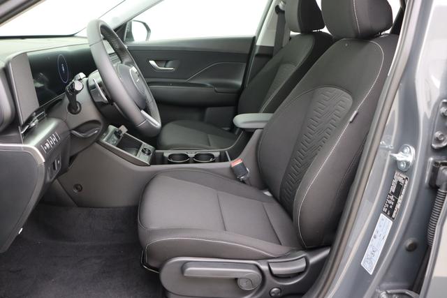 Hyundai KONA Feel 1.6 Gdi HEV 138 hp 6DCT 